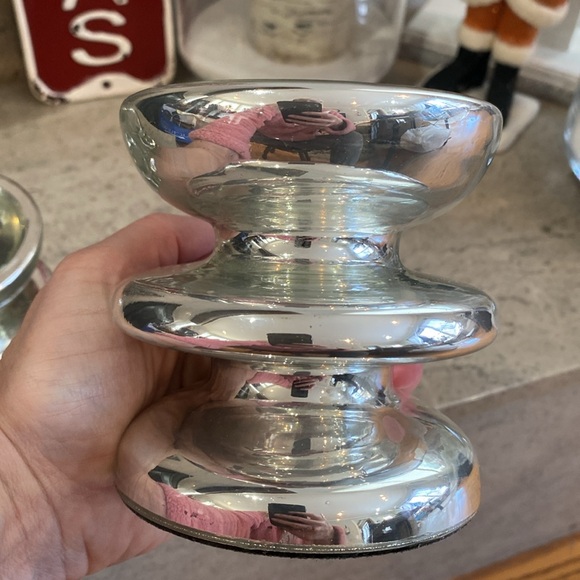 West Elm Candle Holders. Set of 2. - Picture 6 of 7